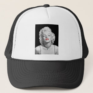 MIC01BWRD-V3 Look of Love Emerald Heart.tif Trucker Hat