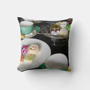 Michigan, Mackinac Island. Grand Hotel Cushion