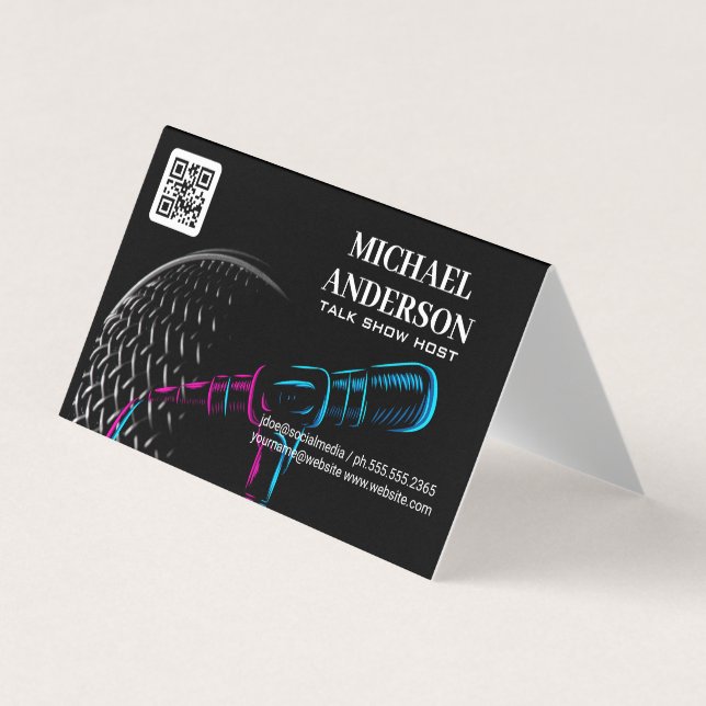 Microphone Logo | Podcast Vlogger Business Card (Front)