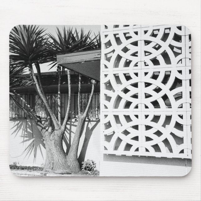 Mid-Century Garden Mouse Mat (Front)