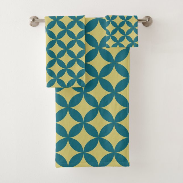Mid-Century Mod Geometric Retro Modern Blue Green Bath Towel Set (Insitu)
