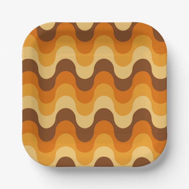 Mid Century Modern 1970s Wavy Stripe Pattern Paper Plate (Front)