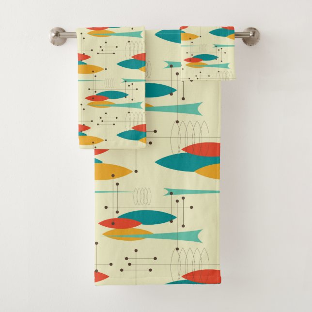 Mid-Century Modern Bath Towel, Lens Pattern Towel Set (Insitu)