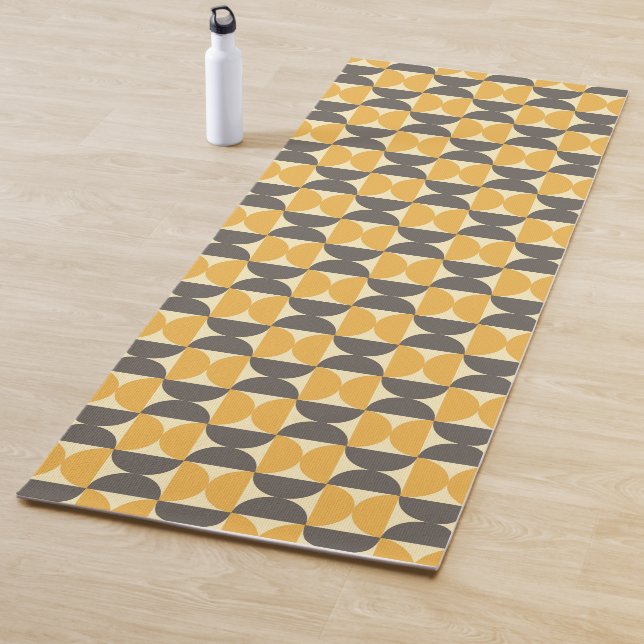 Mid-Century Modern Brown & Gold Pattern Yoga Mat (In Situ)