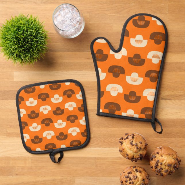 Mid Century Modern Geometric Abstract Pattern Oven Mitt & Pot Holder Set (Top Down)
