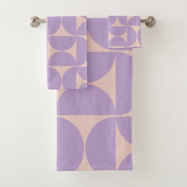 Mid Century Modern Pattern Lavender Bath Towel Set (Insitu)
