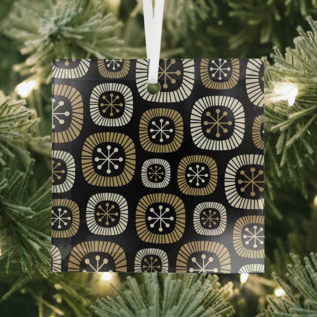 Mid Century Modern Starburst Pattern Glass Tree Decoration (Insitu)