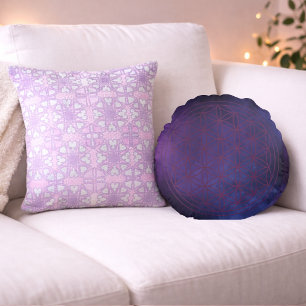 Midnight Aura – Colour of Heart Round Cushion