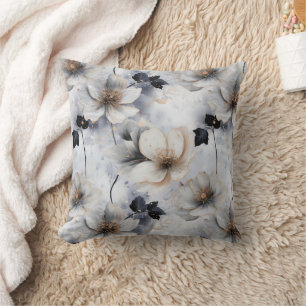 Midnight Bloom Floral Duvet Cover – Elegant Cushion