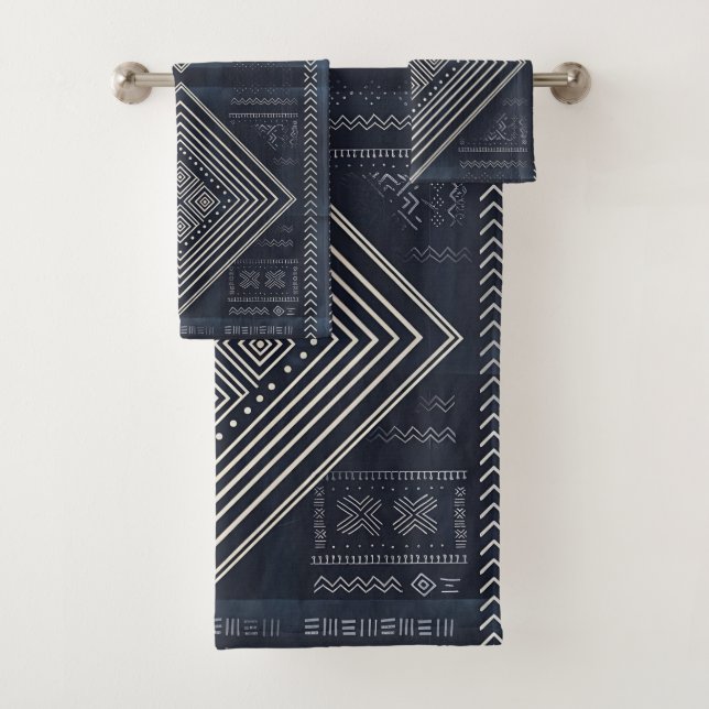 Midnight Nomad Diamond - Indigo Mudcloth Art Bath Towel Set (Insitu)