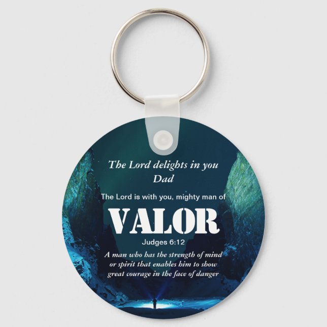 MIGHTY MAN OF VALOR | Christian Key Ring (Front)