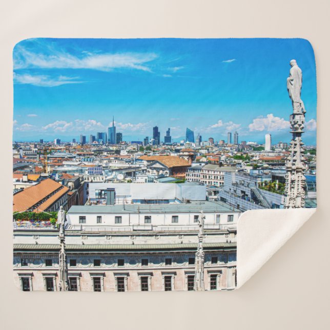 Milan skyline sherpa blanket (Front (Horizontal))