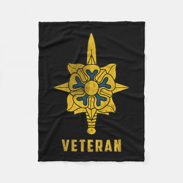 Military Intelligence Corps Veteran Logo Papa Chri Fleece Blanket (Front)