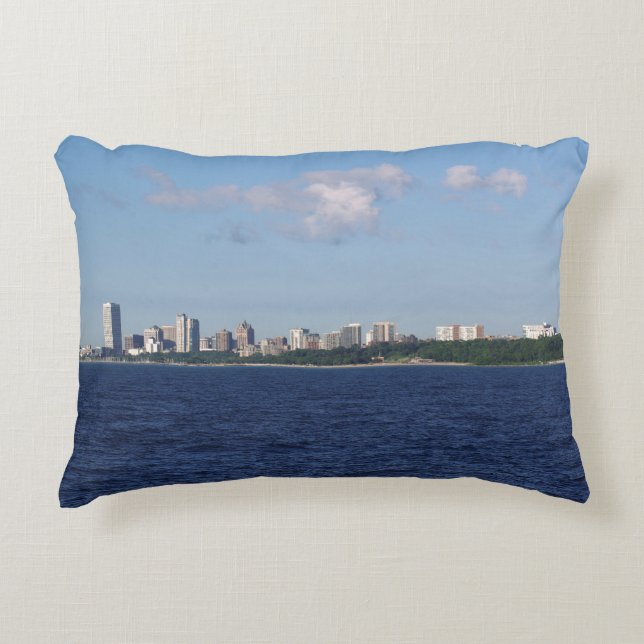 Milwaukee skyline accent pillow (Front)