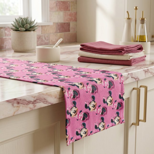 Min Long Table Runner (Creator Uploaded)