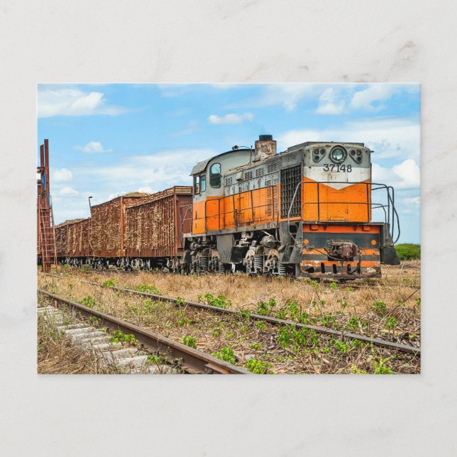 MINAZ diesel in Cuba with sugarcane load. Postcard (Front)
