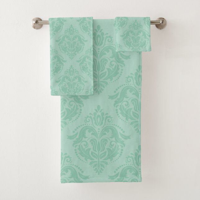 Ming-green on green damasks pattern bath towel set (Insitu)