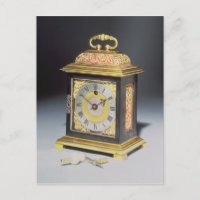 Miniature bracket clock