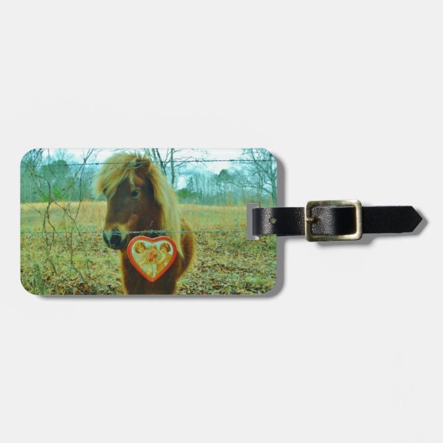 Miniature Brown horse Valentine Heart Luggage Tag (Front Horizontal)