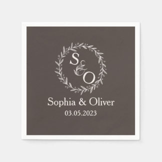 Minimal and Chic | Wedding Napkin