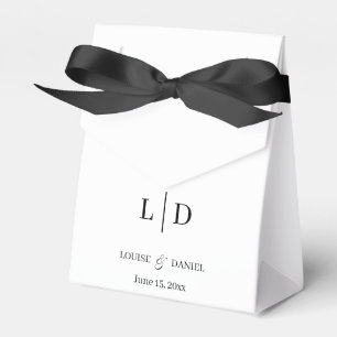 Minimal and Simple Personalised Wedding Favour Box