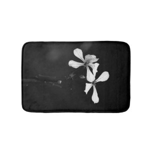minimal black and white floral bath mat