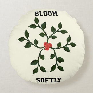 Minimal Floral Vine | Elegant botanical Design Round Cushion