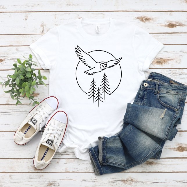 Minimal Flying Owl Over Pines – Forest Line Art Il T-Shirt (Creator Uploaded)