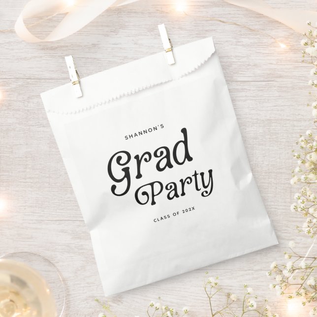 Minimal Grad Party Retro Graduation Favour Bags (Clipped)