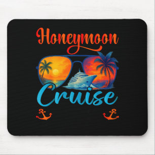 Minimal Honeymoon Cruise 2026 Just Married Mouse Mat