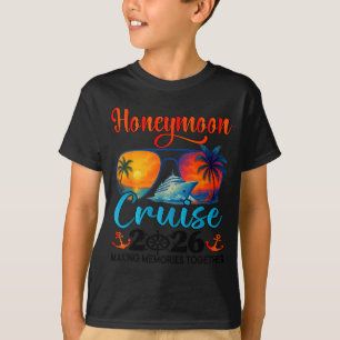 Minimal Honeymoon Cruise 2026 Just Married T-Shirt