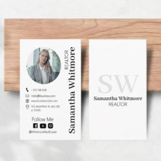 Minimal Realtor Professional Real Estate Business Card