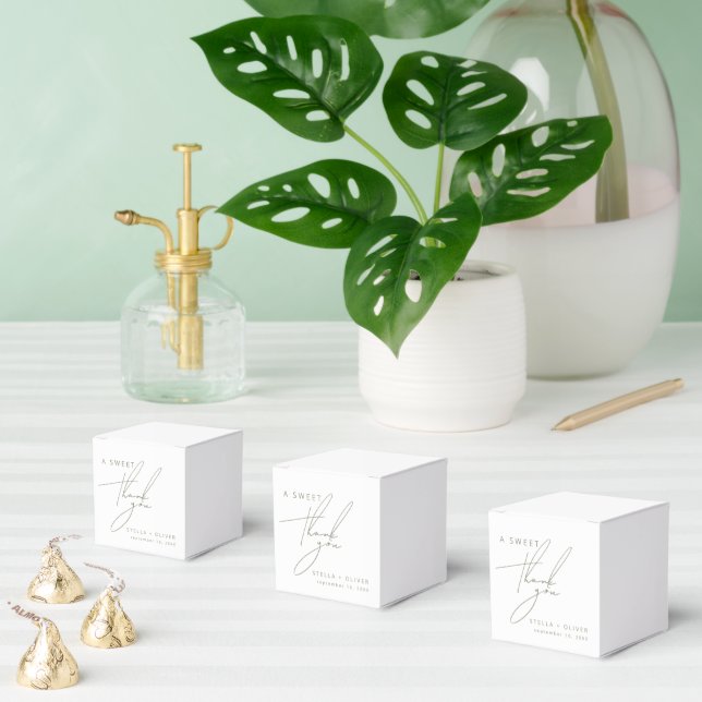 Minimal Sage Green Sweet Thank You Wedding Favour Box (Multiple)