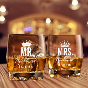 Minimal Script Custom Wedding Set of 2 Whiskey Glass