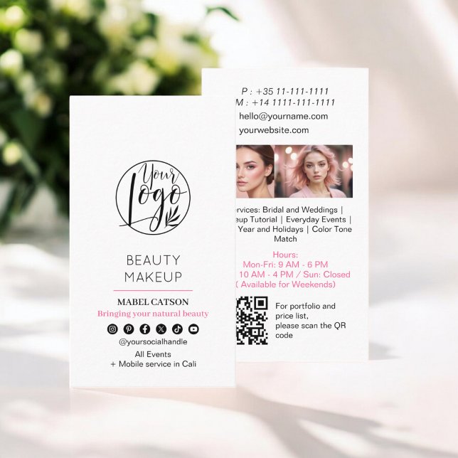Minimalist Beauty Makeup Artist Photos QR Code Business Card (Minimalist Beauty Makeup Artist Photos QR Code Business Card)