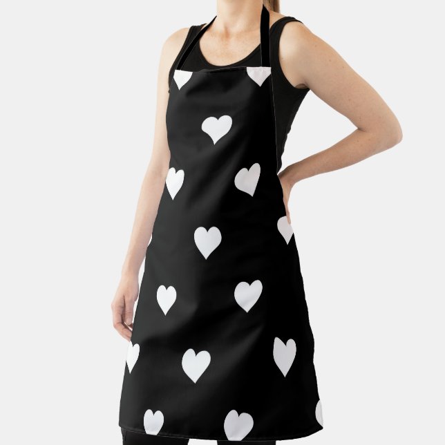 Minimalist Black and White Heart Pattern Apron (Insitu)