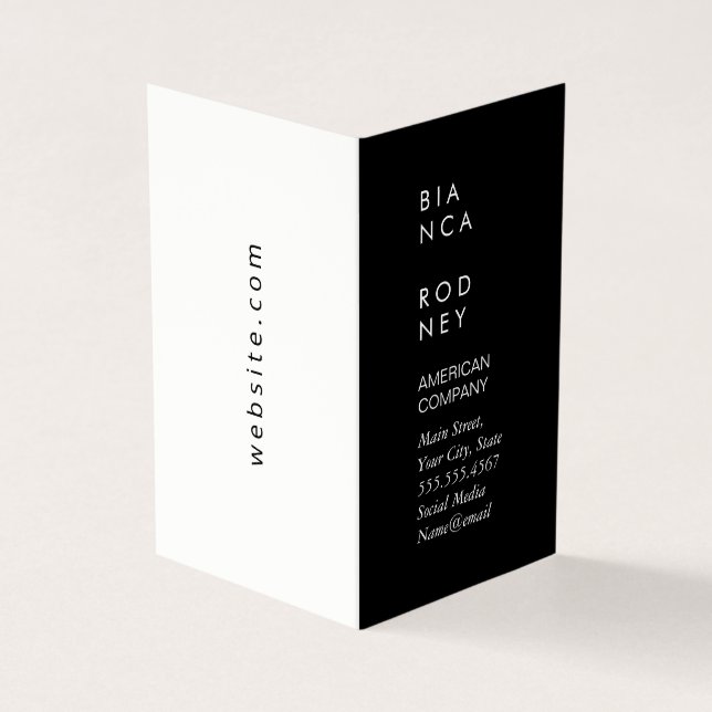 Minimalist (Black / White) Business Card (Outside)