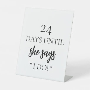 Minimalist Bridal Shower Days Till She’s Mrs Sign
