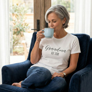 Minimalist Grandma Established Black Script Text T-Shirt