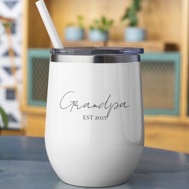 Minimalist Grandpa EST 2025 | New Grandpa Gift (Creator Uploaded)