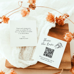 Minimalist Horseshoe   QR Code Share the Love Enclosure Card