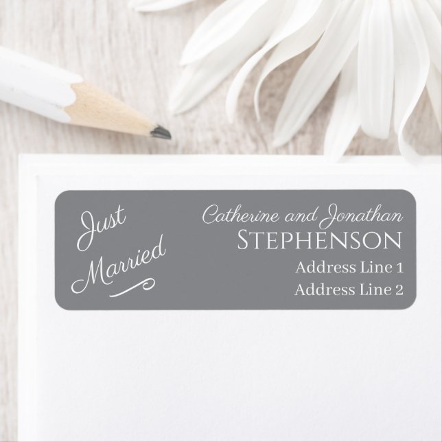 Minimalist Just Married Return Address Labels (Insitu)