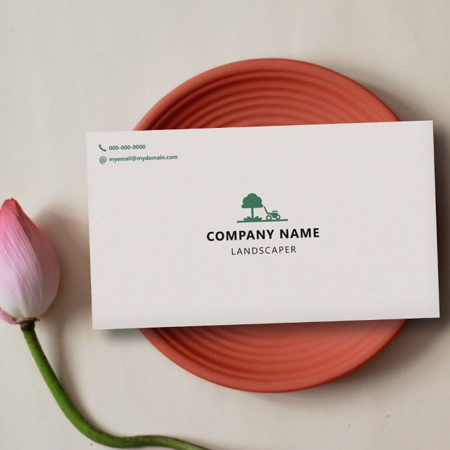 Minimalist Landscaper Business Card (Minimalist Landscaper Business Card)