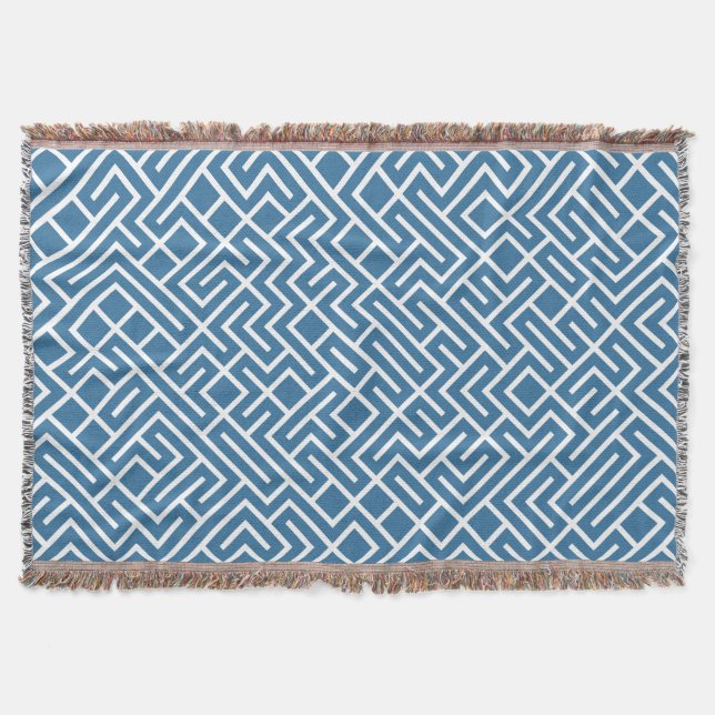 Minimalist Maze Fill Blue Pattern Throw Blanket (Front)