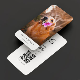Minimalist Pet Groomer Dog Expert Veterinarian Qr Business Card