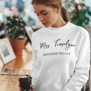 Minimalist Pet Lover Script Name Custom Cat Mum Sweatshirt