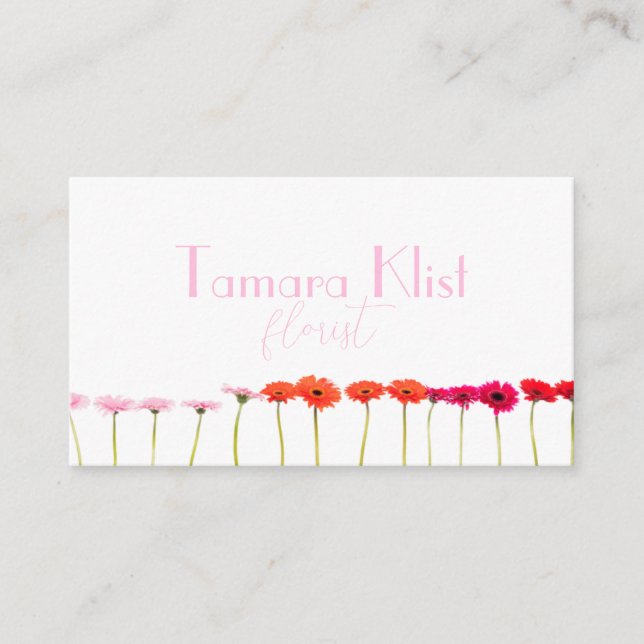 Minimalist Pink Florist business card (Front)