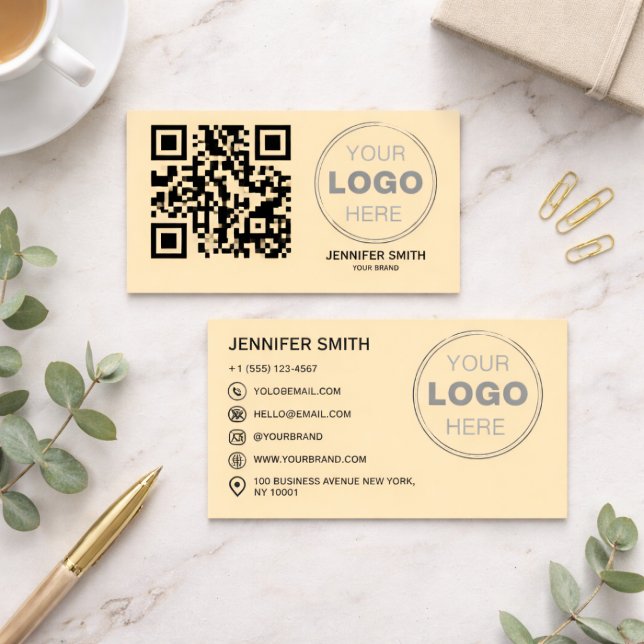 Minimalist QR Code Professional Design Business Card (Minimalist QR Code Professional Design Business Card
)