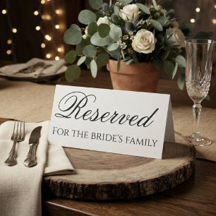 Minimalist reserve for the bride's family