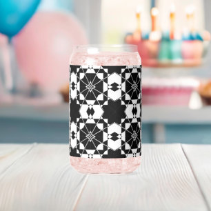 Minimalist retro check pattern – Monochrome design Can Glass